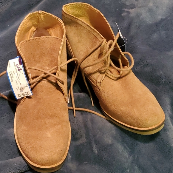 Lucky Brand, size 7.5 Ladies Tan Booties - Picture 2 of 7
